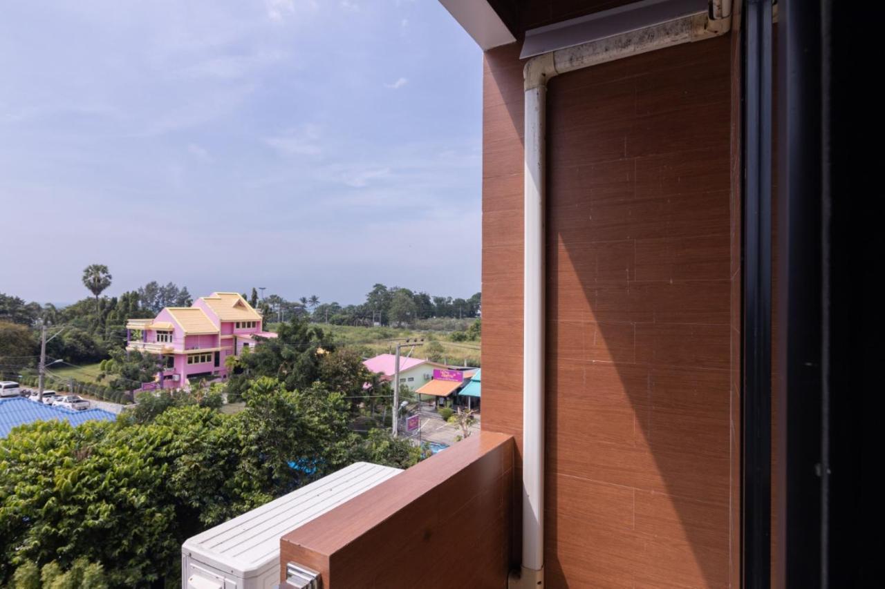 Hotel Tribe Pattaya Sha Certificated Exterior foto